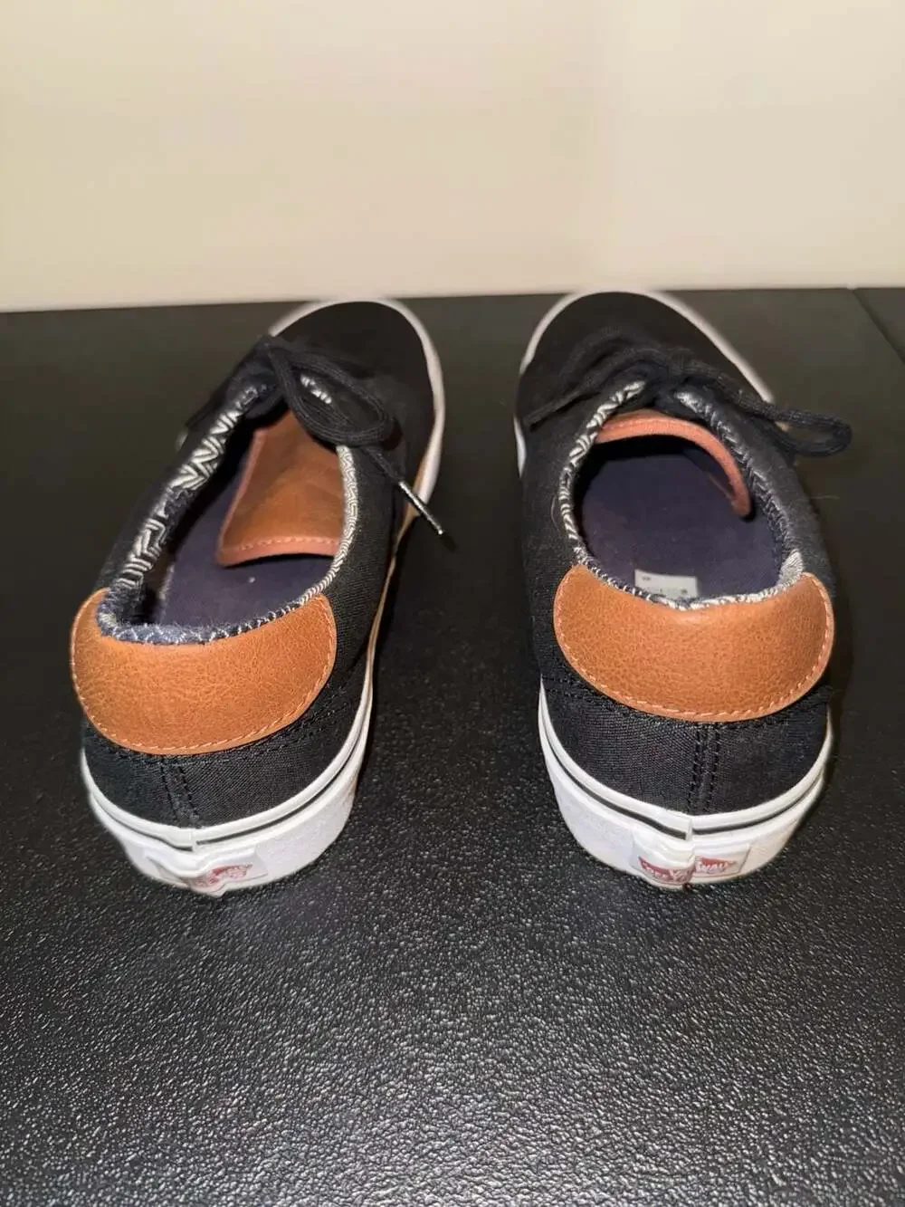 Vans Era‎ C&L Black Canvas Leather Heel Sneakers Men's Size 8.0